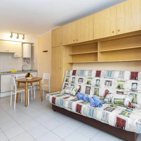 Апартаменты Residencial Manureva-1 By Interhome Л'Эстартит